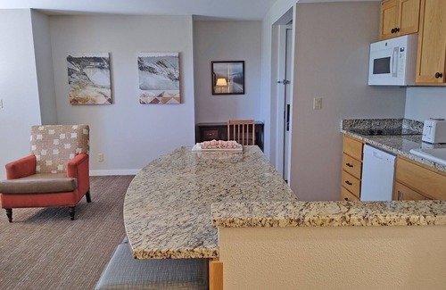 Bend Condo | Cute 1 Bedroom, 1 Bath Unit at Seventh Mountain Resort - 611