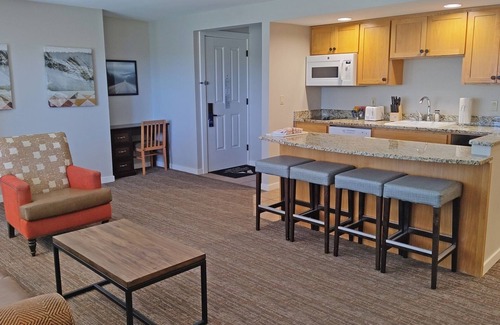 Bend Condo | Cute 1 Bedroom, 1 Bath Unit at Seventh Mountain Resort - 611