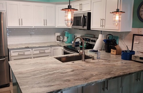 Gulf Lagoon Beach Condo | Cute, Affordable, and Pet-Friendly Condo Fall Discount offer Dec15-28