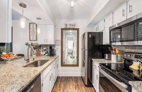 Table Rock Condo | Cute, Comfy & Cozy – For 6