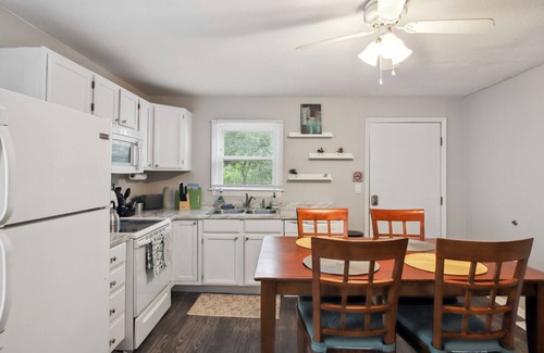 Leavenworth House | Cute Historic Home Near Downtown Leavenworth