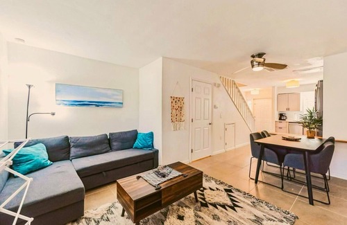 Iona Condo | Cute remodeled condo just minutes from Sanibel Bunche Beach and Fort Myers Beach