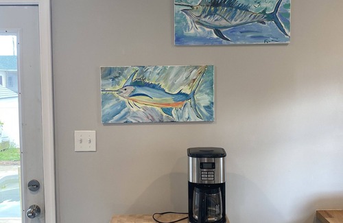 Ocean City House | Cute renovated cottage , close to park and ride restaurants and boat ramp