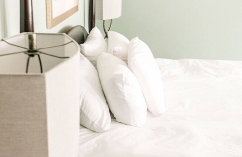 Edenton Bed & Breakfast | Cutlass Room - Captain's Quarters Inn, Downtown Historic Edenton