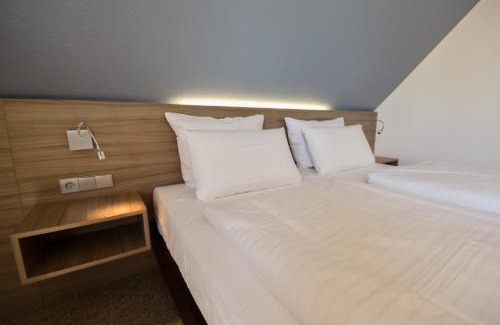 Dorumer Neufeld Hotel | Cuxlandhotel Doppelzimmer 112