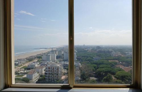 Milano Marittima Apartment | CV011 - Milano Marittima, trilocale fronte mare con vista esclusiva