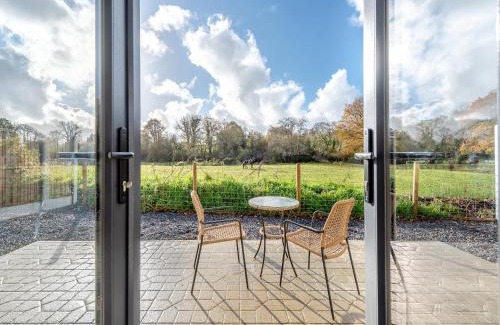 Cribyn House | Cwtch Honey - Uk49792