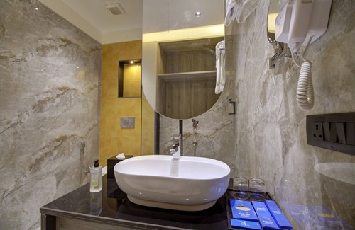 Faizabad Hotel | Cygnett Collection KK Hotel