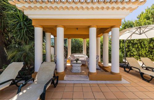 Correeira Apartment | Cypress Villa