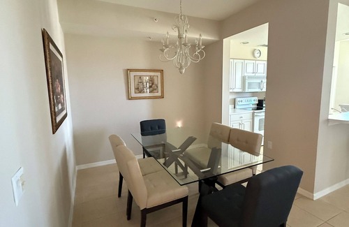 Naples Condo | Cypress Woods Golf & Country Club, Beautiful 2 Bed/2Bath Condo, 1st Floor