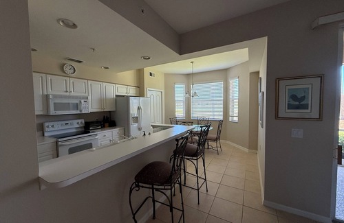 Naples Condo | Cypress Woods Golf & Country Club, Beautiful 2 Bed/2Bath Condo, 1st Floor