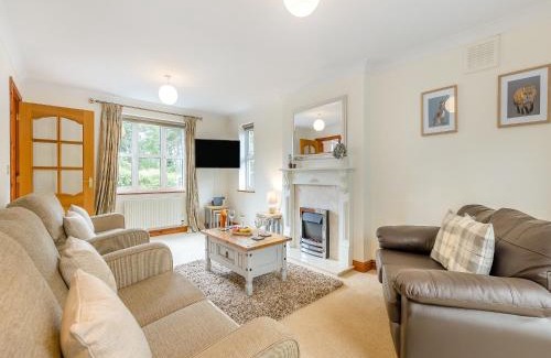 Cerrig-y-Druidion House | Cysgod Y Capel