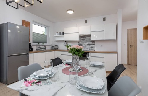 Kolobrzeg Apartment | Cztery Pory Roku A32 | Family Suite | Balcony