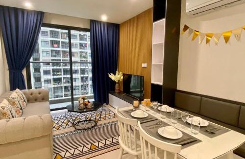 Gia Lam Apartment | D'capital Trần Duy Hưng Homestay