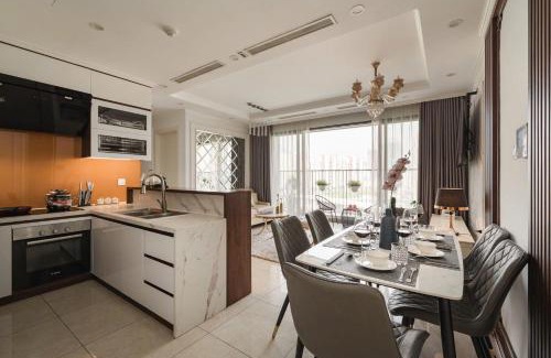 Gia Lam Apartment | D'capital Trần Duy Hưng Homestay
