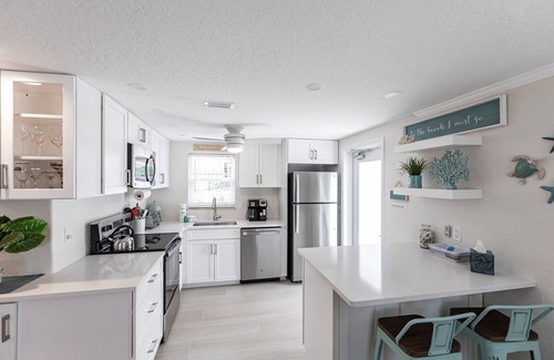 Siesta Key Villa | D15 - Your Island Reset Starts Here