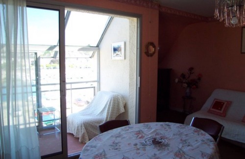 Douarnenez Apartment | D4061 - DUPLEX APARTMENT FACING THE PLEASURE PORT OF TRÉBOUL-DOUARNENEZ