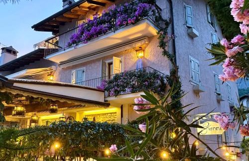 Arco Hotel | Da Gianni e Villa Annamaria