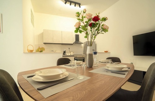 Barcellona Pozzo di Gotto Apartment | [Da Mimmo] Large apartment, near the sea, free parking