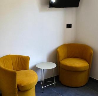 Borgo Antico House | Da Zoe suite fontanavecchia