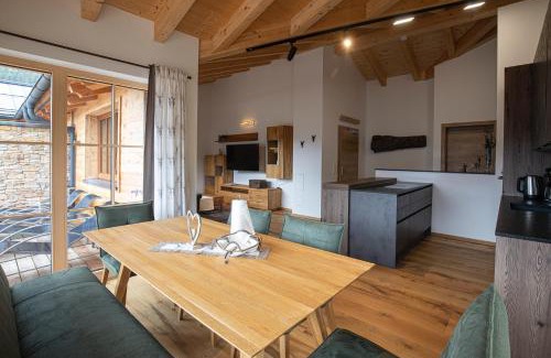 Russbach am Pass Gschuett Apartment | Dachstein Chalet