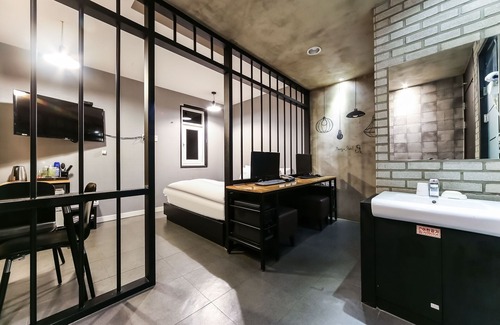 Daemyeong-dong Hotel | Daegu Daemyeongdong 9h