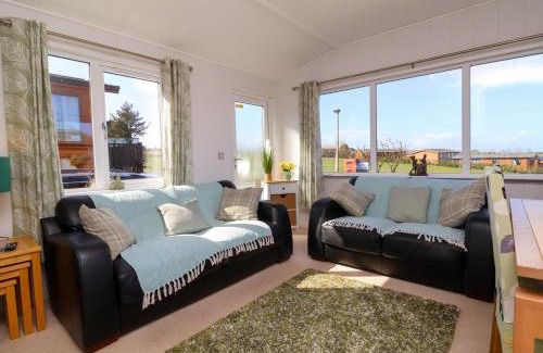 Mullacott House | Daffodil Lodge