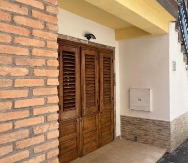 Santo Stefano di Camastra Apartment | Dai Nonni