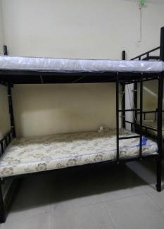 Al Muraqqabat Apartment | Daily Men Bed Space