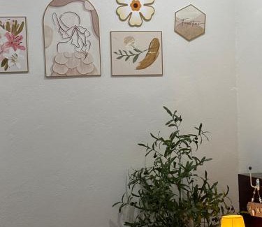 Cam Pha Hotel | Daisy Apartment & Hotel Cẩm Phả