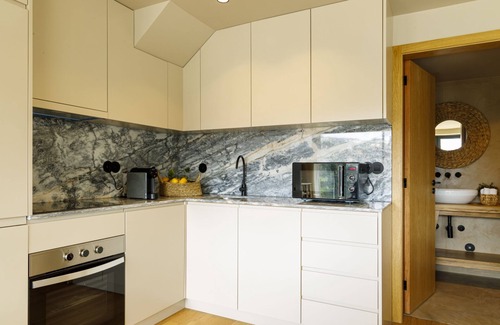 Sande House | Dajas Douro Valley - Casa Escola - Private Swimming Pool