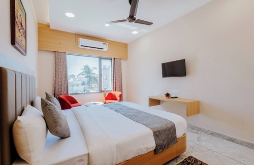 Dwarka Hotel | Daksh The Grand Govardhan Dwarka