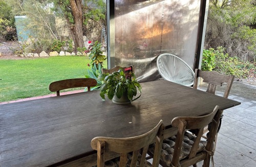 Bonney Cottage | Dalton on the Lake - Bed and Breakfast on the Lake