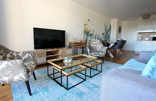 Montevrain Apartment | DAM1 ~Disneyland Paris/Val d'Europe ~ Parking/Wifi