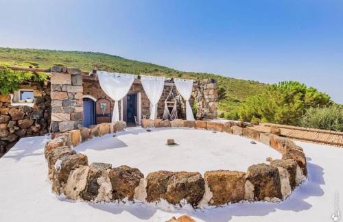 Pantelleria House | Dammuso Masdar al sorgere del sole
