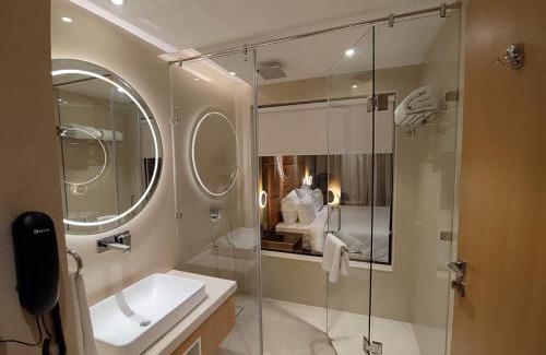 Gomti Nagar Hotel | Damson Plum