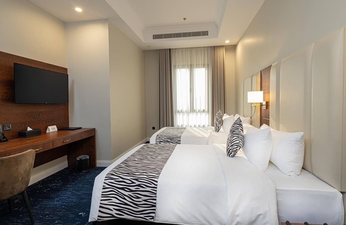 Jeddah Hotel | Dancenter Jeddah Near King Fahd's