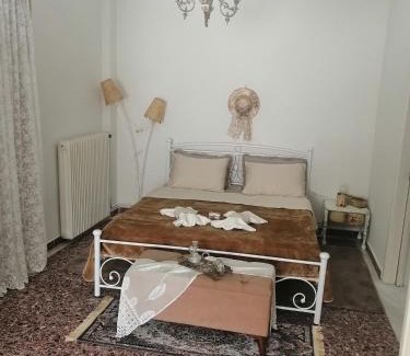 Diakofto Apartment | Dandelions