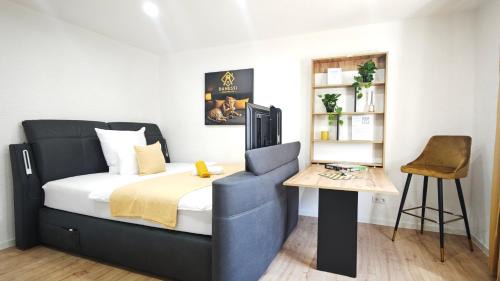 Mulheim-Karlich Apartment | DANESSI-Business-Apartment, 2 Minuten zum Industriegebiet M-K, 10 Minuten nach Koblenz, WLAN, King Size TV Bett, Vollausgestattete Küche mit Ninja Heißluft uvm