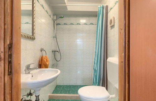 Laginji House | Danijela (ROJ406) by Interhome