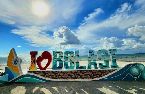 Dagupan House | DanLin's Aircon Rooms &Cottages-1st Building 3Room