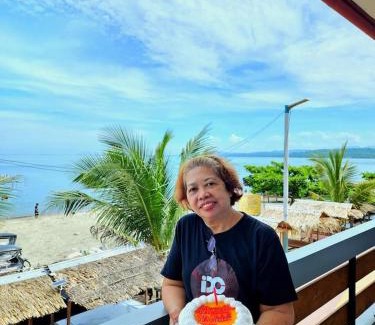 Dagupan House | DanLin's Aircon Rooms &Cottages-1st Building 3Room