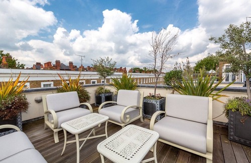 Chelsea Riverside Apartment | Danvers Street | Pro-Managed