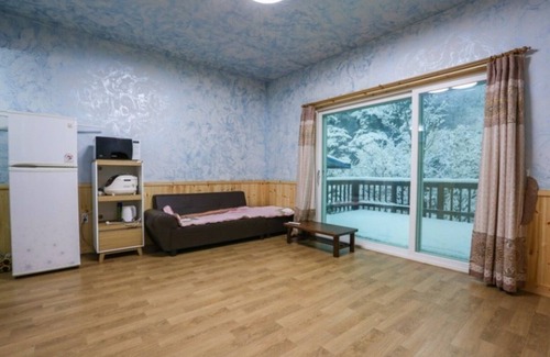 Danyang House | Danyang Honggane Pension