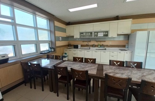 Danyang House | Danyang Three Nests Stay Pension