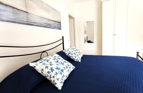 Terracina Apartment | DanysHome Giove davanti al mare