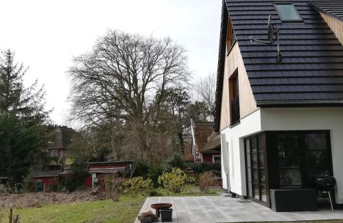 Ostseebad Ahrenshoop Apartment | Darßer Strandgut - Haus Ahrenshooper Holz
