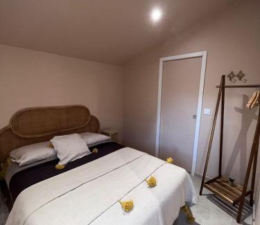 Bouguenais House | Dar Fafy studio cosy au calme à 15min de Nantes