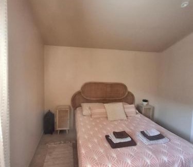 Bouguenais House | Dar Fafy studio cosy au calme à 15min de Nantes