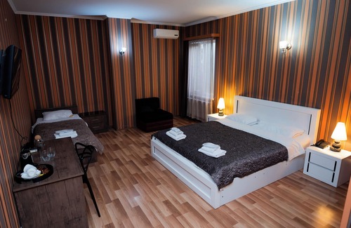 Chugureti Hotel | Darchi Palace